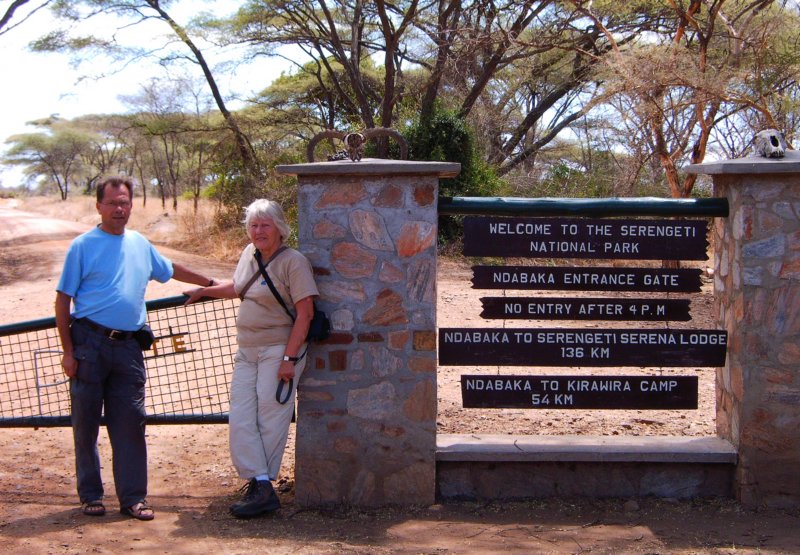 tanzaniaentreeserengeti.jpg