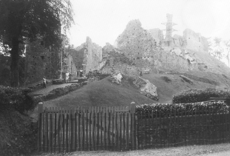 cornwallkilkhamptoncastlekingarthur11.jpg
