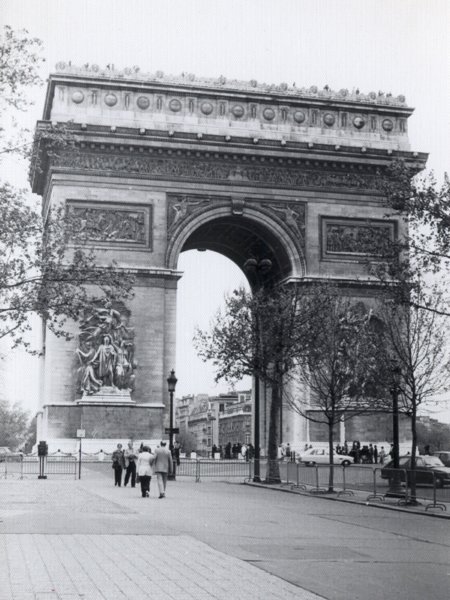 parijsarcdetriomphe.jpg