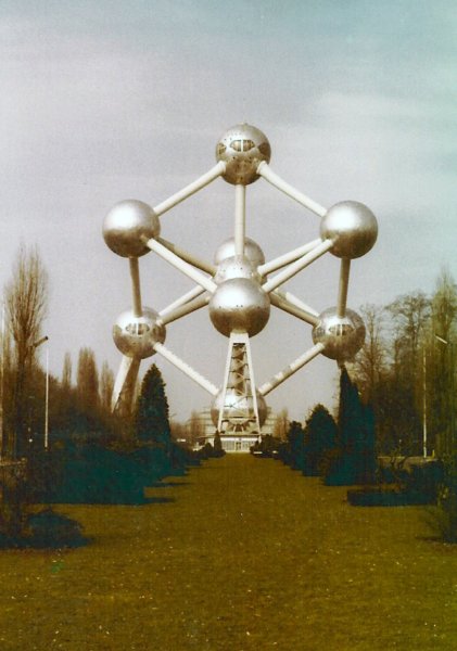 brusselatomium1.jpg