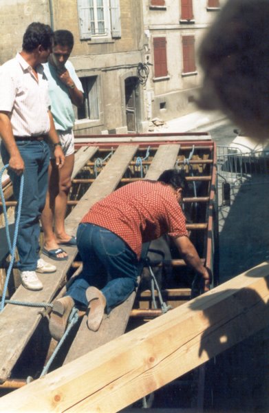 provencearlesarenauitladenvanstieren.jpg
