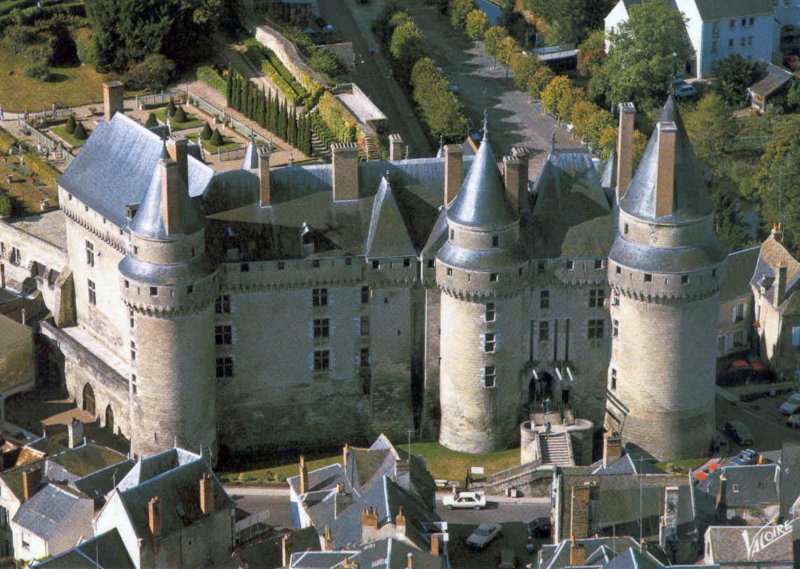 loirechateauazaylerideau3.jpg