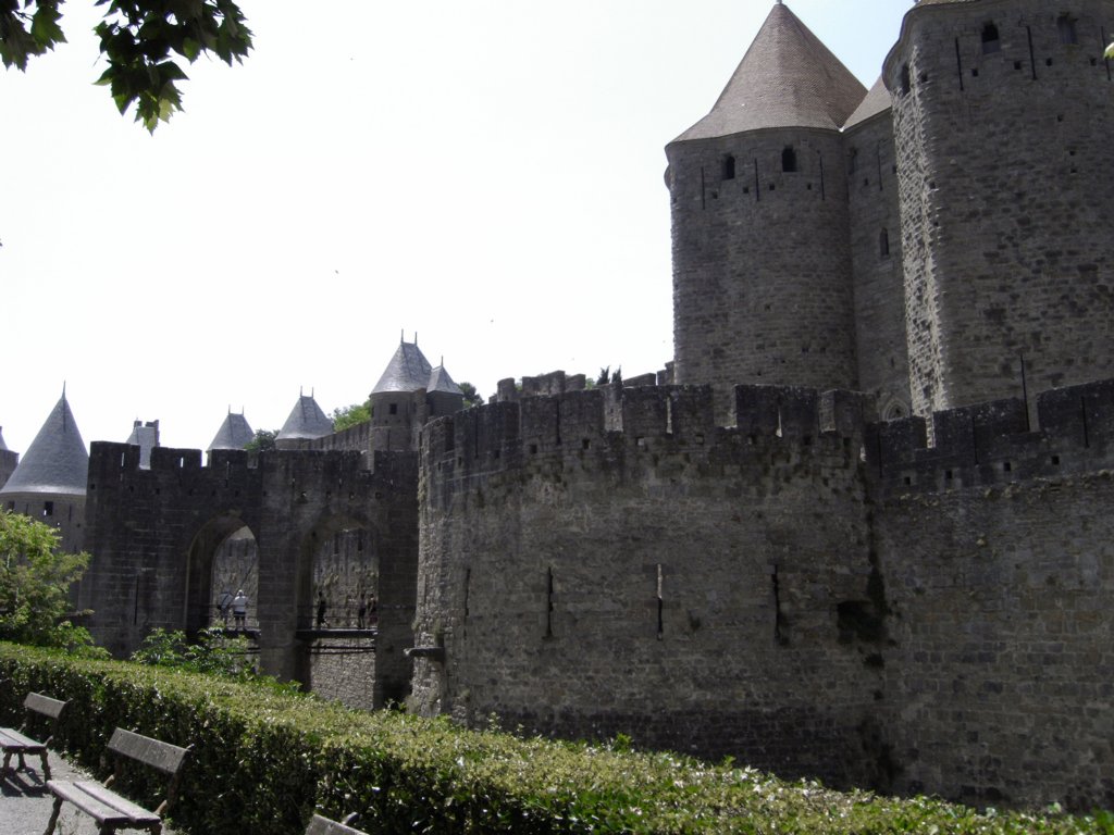 carcassonnevestingmuur2.jpg