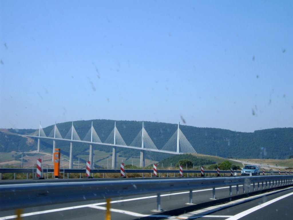 viaducdemilau.jpg
