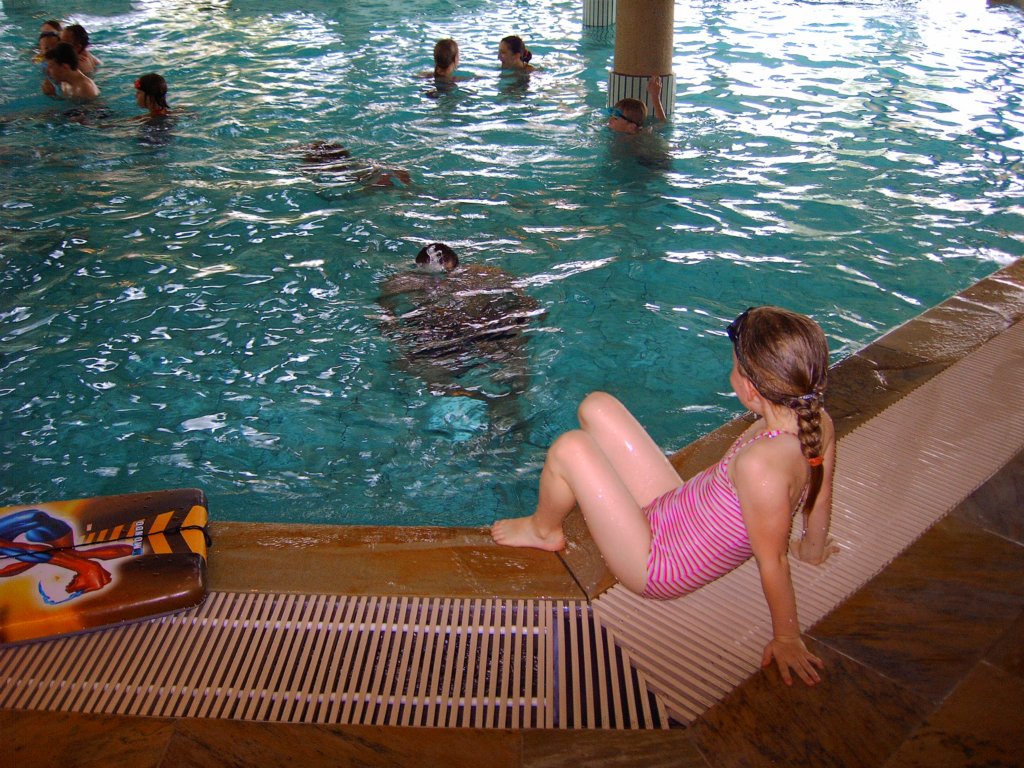 gabienonderwaterzwemmer.jpg