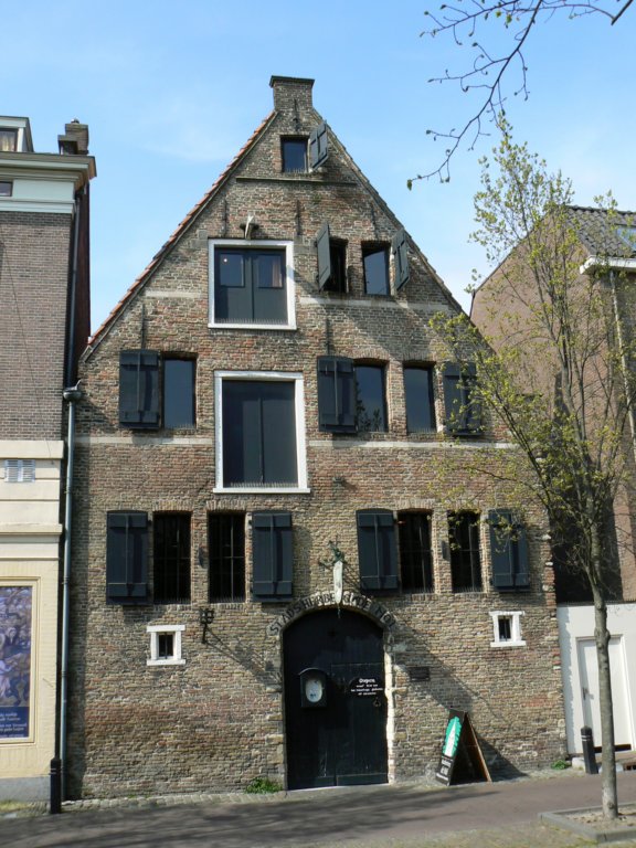 oudstehuisvandelftmolslaan.jpg