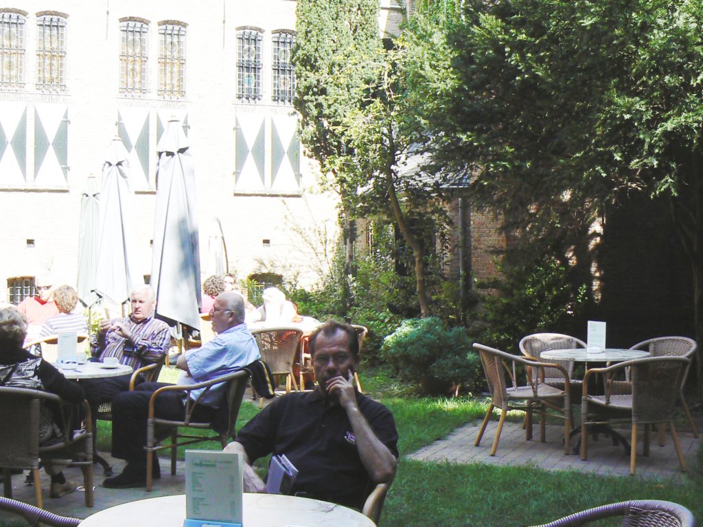 prinsenhofkloostertuin.jpg